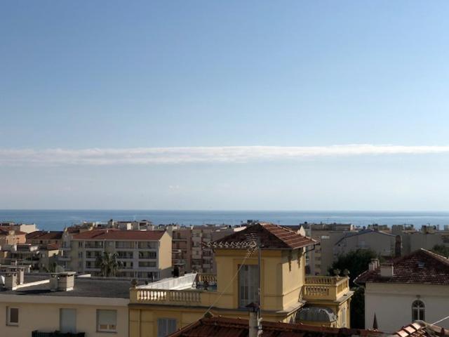 Nice Sunshine Extérieur photo